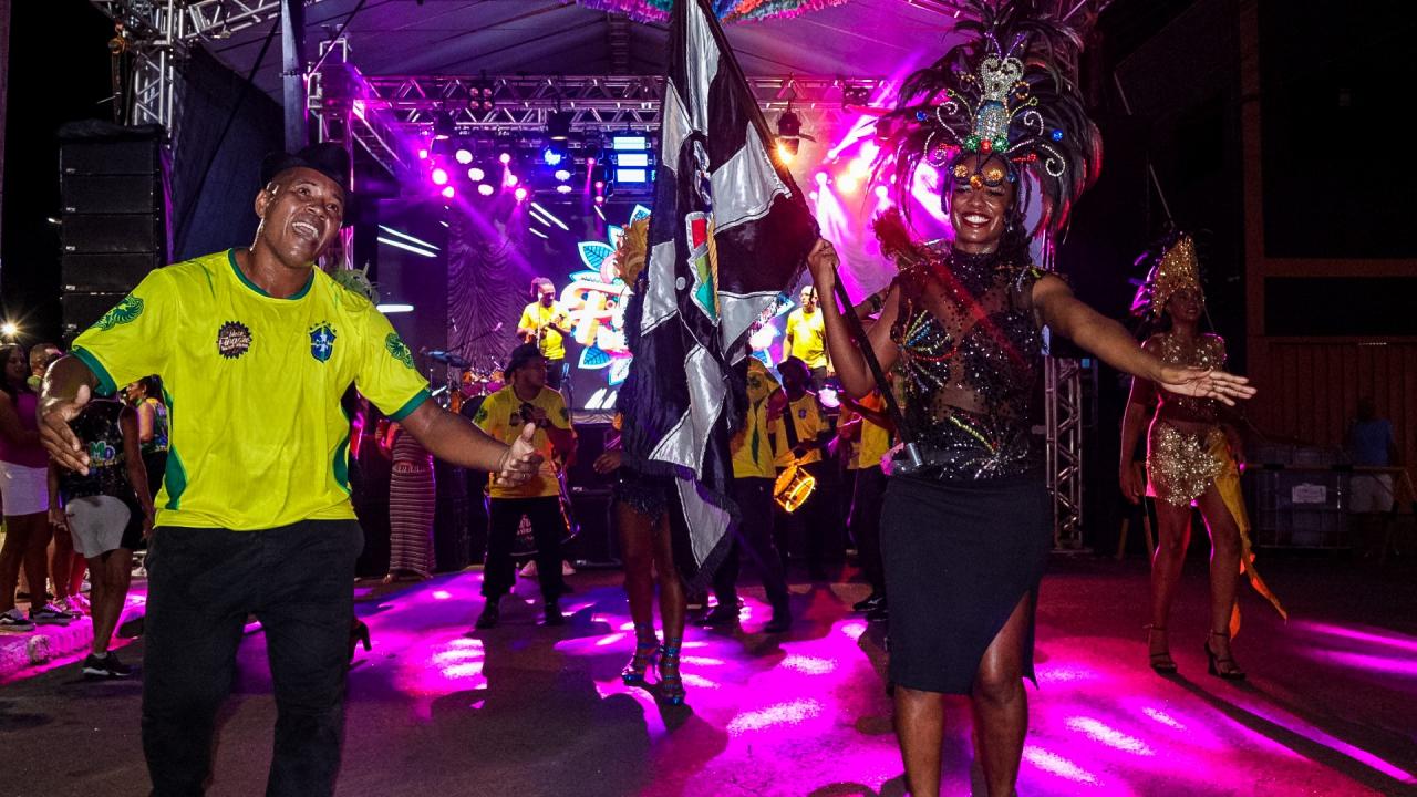 Foto 63 de 238 — Trabiju Folia 2026 arrasta multidão com Bloco Furacão, Santa Maria e DJ Joantony; veja fotos